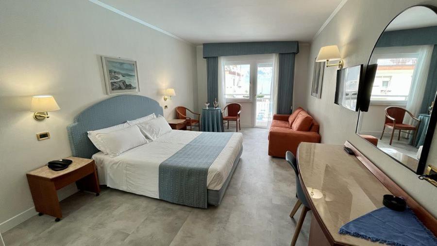 Hotel Excelsior Bay マルチェージネ エクステリア 写真