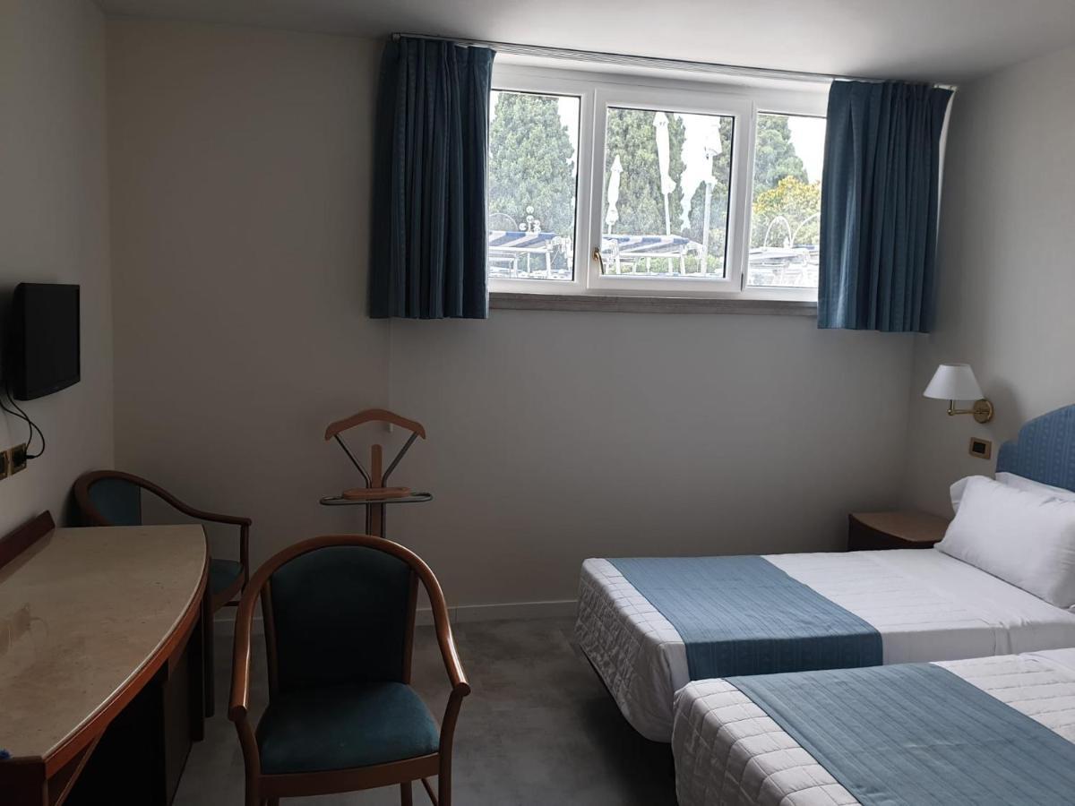 Hotel Excelsior Bay マルチェージネ エクステリア 写真