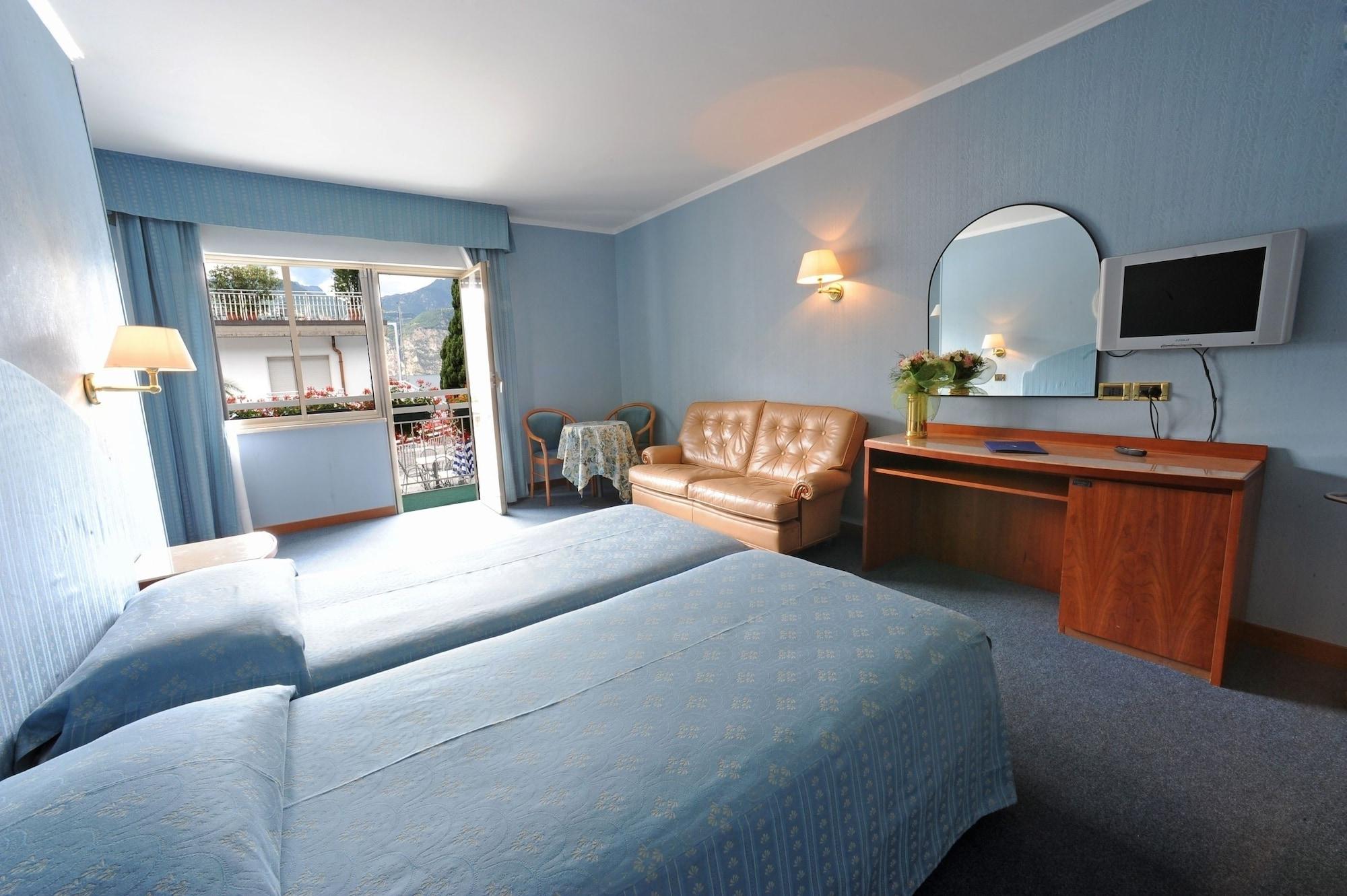 Hotel Excelsior Bay マルチェージネ エクステリア 写真