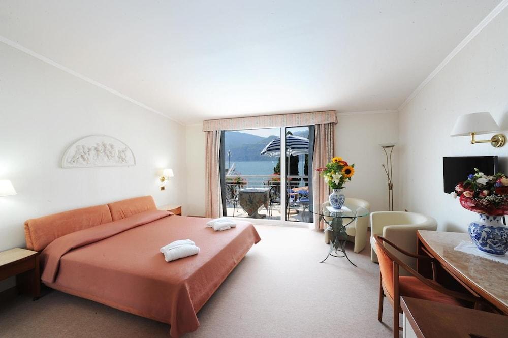 Hotel Excelsior Bay マルチェージネ エクステリア 写真