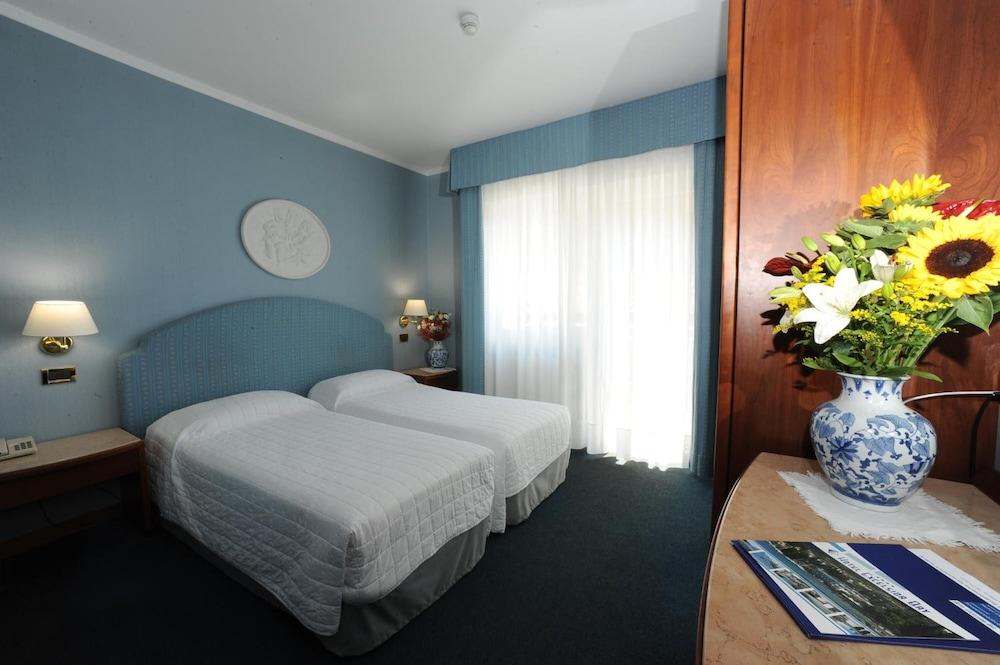 Hotel Excelsior Bay マルチェージネ エクステリア 写真