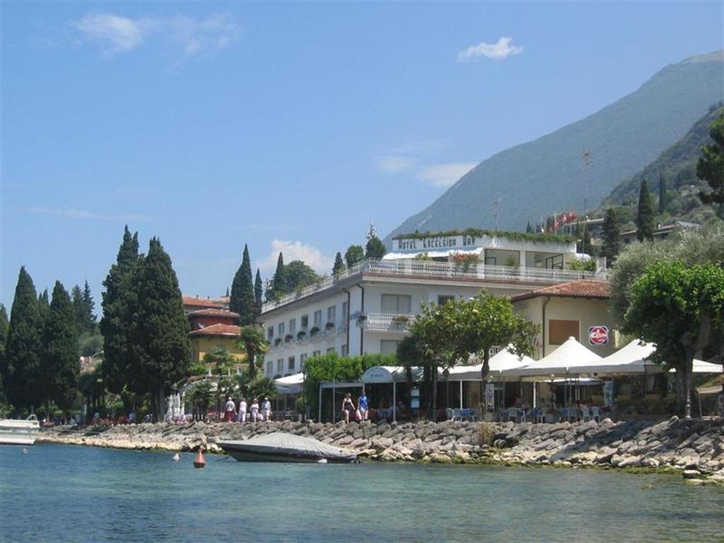 Hotel Excelsior Bay マルチェージネ エクステリア 写真