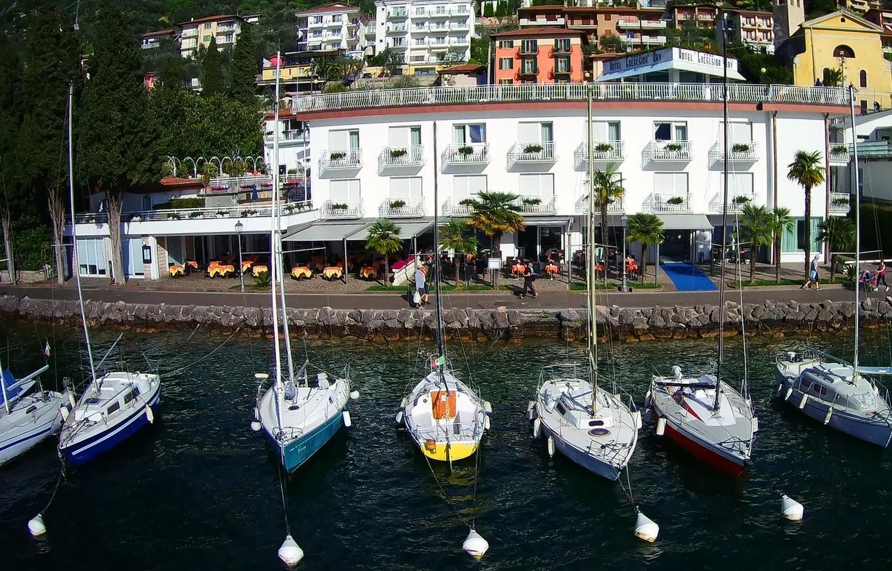 Hotel Excelsior Bay マルチェージネ エクステリア 写真